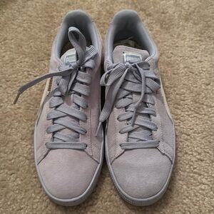 Puma Suede Classic Sneakers Size 9.5 Color Blue